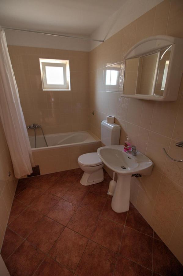 Kaka Apartamento Sveti Juraj Exterior foto